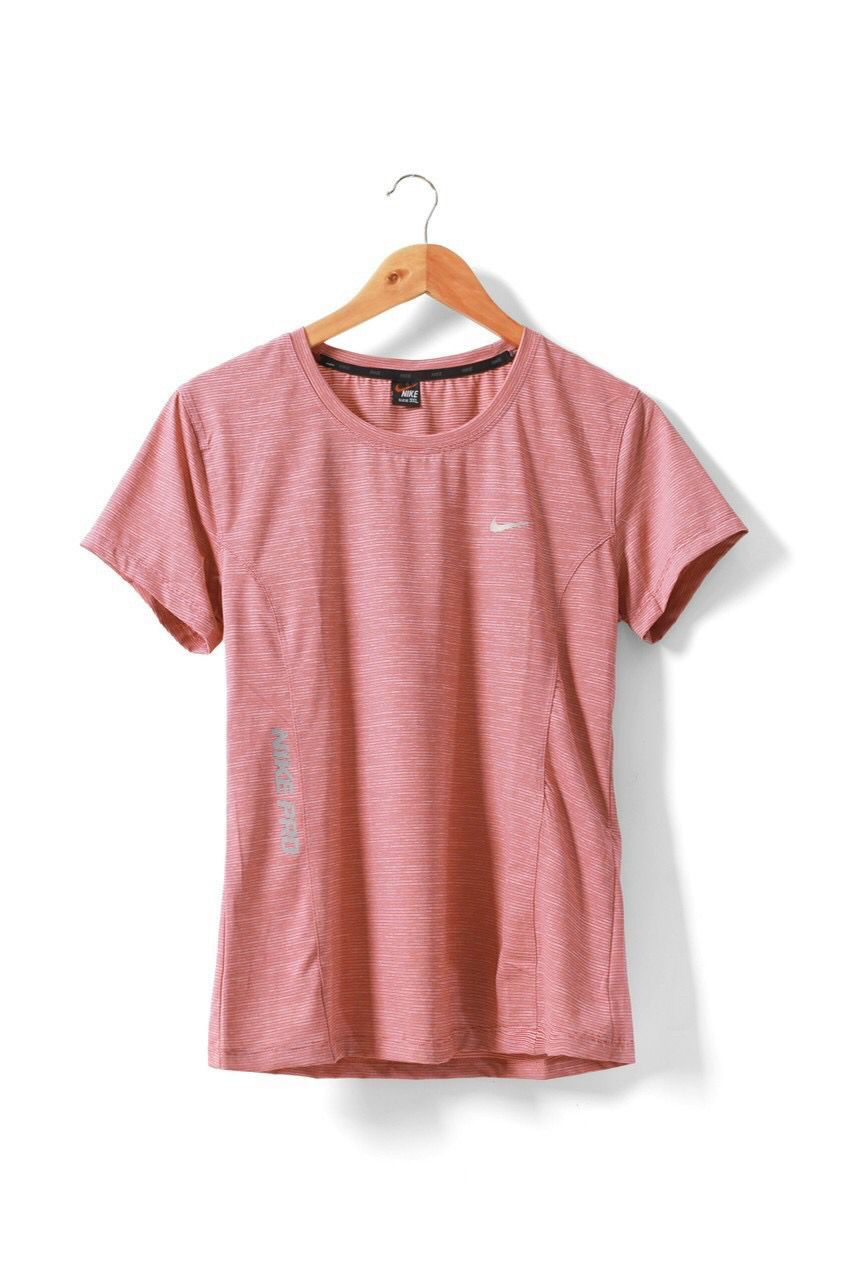 Nike Dri-FIT One Luxe Women's Slim Fit Short-Sleeve Top