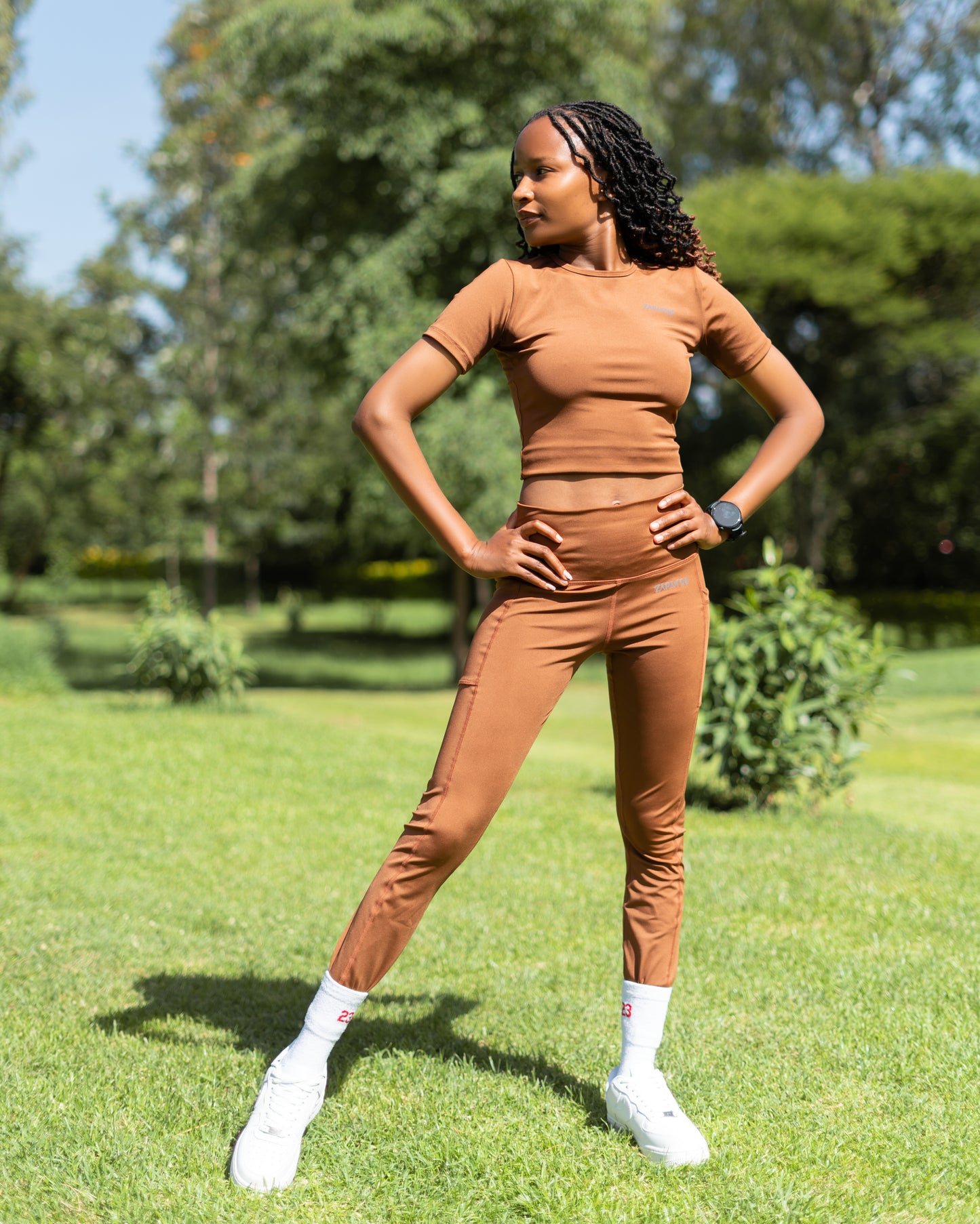 ZAPATOS Run Division Onli_Fresh Pocket Leggings and Short Sleeved (Crop) Tshirt