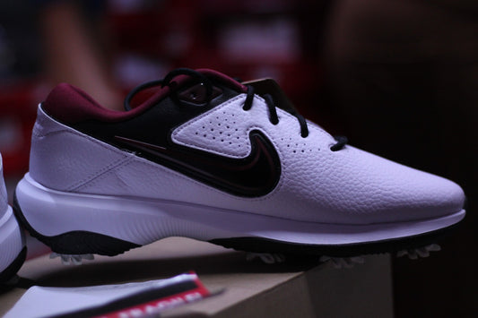 NIKE VICTORY PRO 3 GOLF SHOE