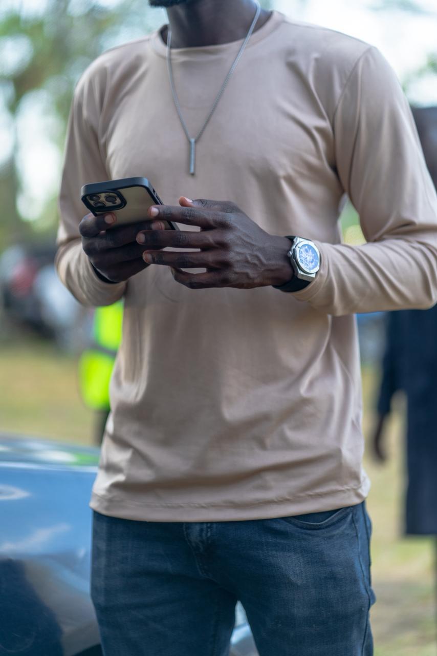 ZAPATOS Run Division Onli_Fresh Unisex Tshirts .