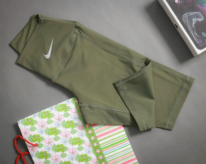 Nike Sportswear Essential Women's Bike Shorts - ZAPATOS